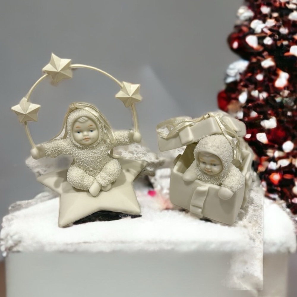 DEPT. 56~OFFERING~2 VINTAGE~SNOW BABIES ORNAMENTS~HAS RIBBON & READY TO HANG~G14